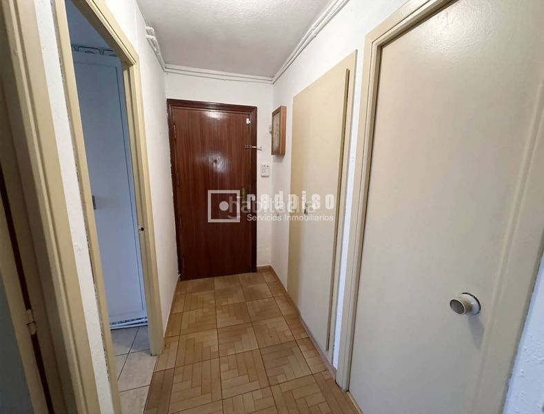 Foto cf7d1799-feb4-4fd6-8765-15f4c3bb89bc. Pis amb calefacció a Orcasitas Madrid