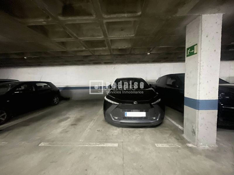 Foto 9170bfb8-55e9-48ba-a73b-ed5c4584623d. Pis amb calefacció aparcament piscina a Orcasitas Madrid