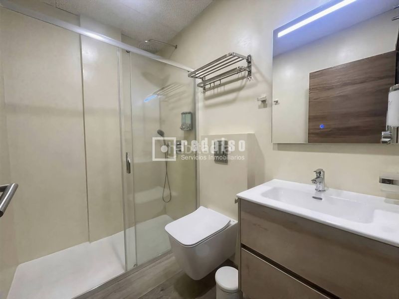 Foto 8651f824-f184-42eb-a60f-fb2ae77ab4be. Apartament a Orcasitas Madrid