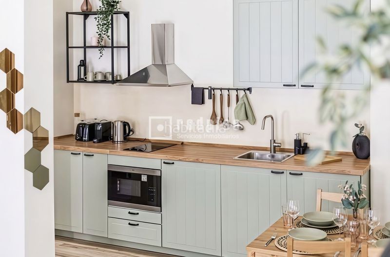 Foto 0e498f82-8c91-4ef9-8bf1-89d9f61cec60. Estudi a Orcasitas Madrid