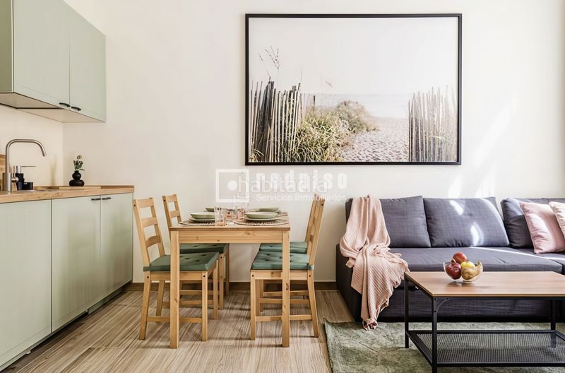 Foto 30e9b26e-3a28-4692-baa8-ee9e7dc4c1af. Estudi a Orcasitas Madrid