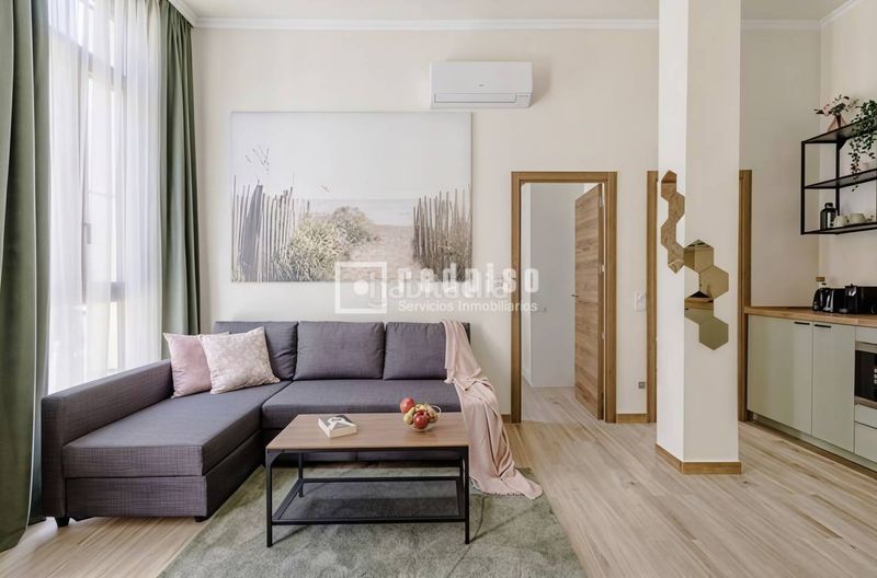 Foto 4637b284-cb2c-4407-8a5f-c3c7eaff510b. Estudi a Orcasitas Madrid