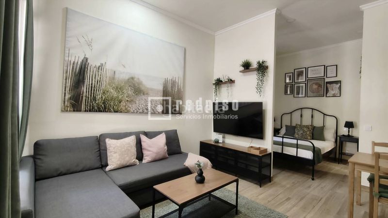 Foto 5fbaeac0-702a-431c-b9fb-f7e1d389bf6d. Estudi a Orcasitas Madrid