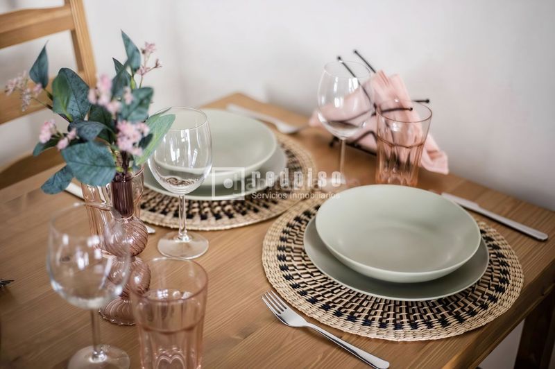 Foto 6a17ed95-f8ff-457d-81d3-d643aab87f4c. Estudi a Orcasitas Madrid