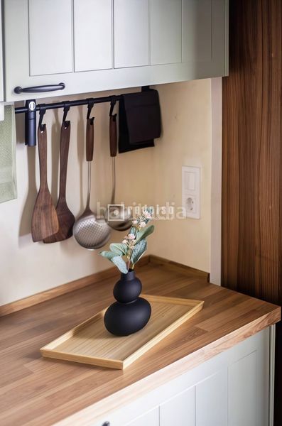 Foto ee709f71-8f9e-4556-8c27-5c4168f24542. Estudi a Orcasitas Madrid