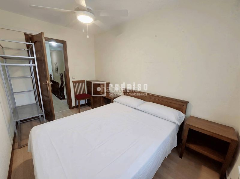 Foto a62e5f51-8332-4c5e-9e21-036732831f79. Xalet a Orcasitas Madrid