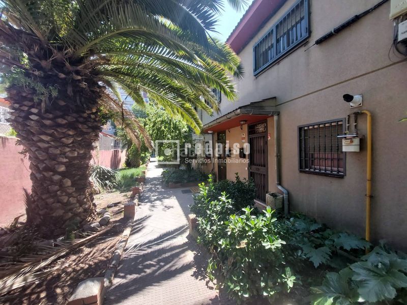 Foto c5522748-6726-446f-b854-6cee9a0ffb04. Xalet a Orcasitas Madrid