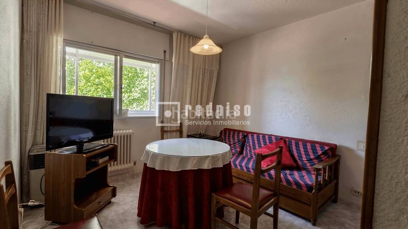 Foto de1ea5f3-b003-4ff2-8368-64e14e2c4151. Pis amb calefacció a Orcasitas Madrid