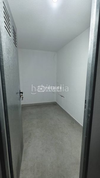 Foto c7932a88-142a-4953-a9d2-65cadbc95fac. Pis amb calefacció aparcament piscina a Orcasitas Madrid