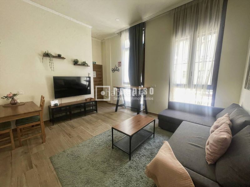 Foto 906e9e6f-4c6d-43bc-9feb-391c12de8fa8. Apartament a Orcasitas Madrid