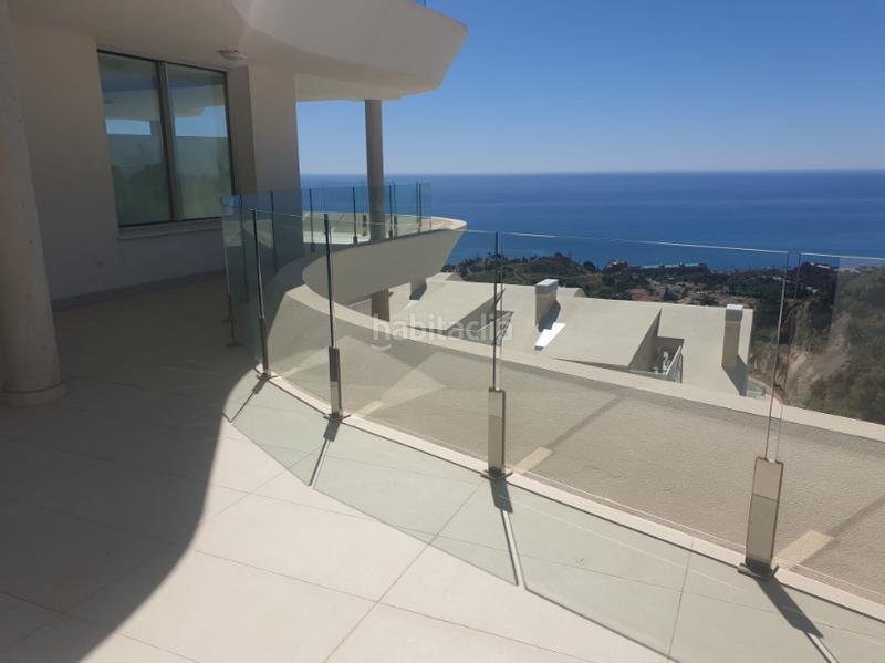 Foto 9cc1ccaa-5197-4a37-812b-22bd00a9a5ac. Piso espectacular vivienda con vistas al mar en Los Nadales - Tio Charles Benalmádena