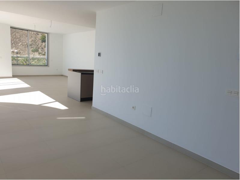 Foto dde9e1c4-f1c2-415e-b0e1-3e2c073ecd5e. Piso espectacular vivienda con vistas al mar en Los Nadales - Tio Charles Benalmádena