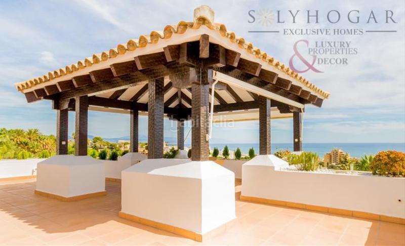 Foto 6205c935-a101-44b2-8766-3011df0c3017. Piso impresionante ático con vistas al mar único ! en Torremolinos