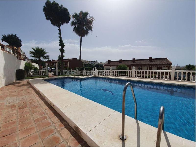 Foto b32a9c83-d3a2-4eca-b07a-6eb206de21f3. Piso impresionante ático con vistas al mar único ! en Torremolinos