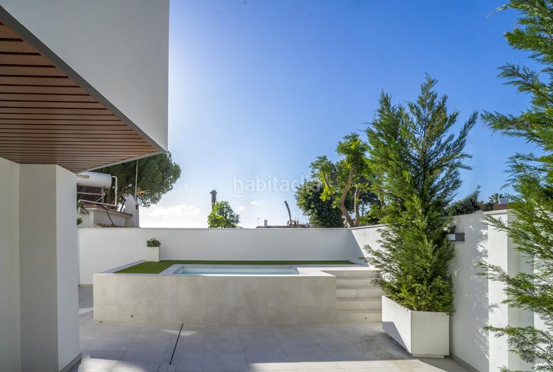 Foto 7c88096d-dcde-4e24-be63-8baf259ff223. Apartamento  de lujo con piscina privada en Montemar, en Torremolinos