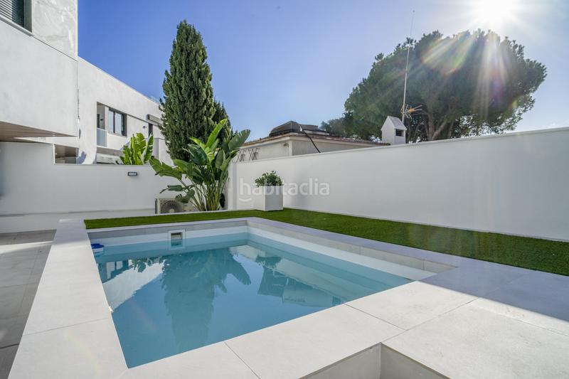 Foto fbc425be-eae9-4793-8dff-51fd0bec2482. Apartamento  de lujo con piscina privada en Montemar, en Torremolinos