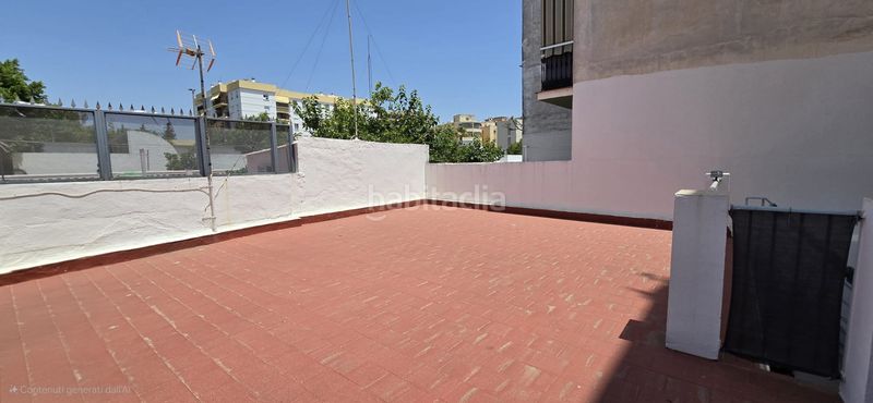 Foto aeea3174-8163-4ec8-b327-4e3405e18140. Casa a Ayuntamiento Torremolinos