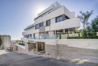 Apartament a Montemar. Apartamento de lujo con piscina privada en montemar, torremolino
