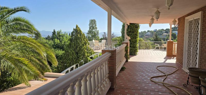 Foto bdc6e8c2-fdee-42d7-9962-7e857f8e8ae9. Casa amb aparcament piscina a Pinos de Alhaurín Alhaurín de la Torre