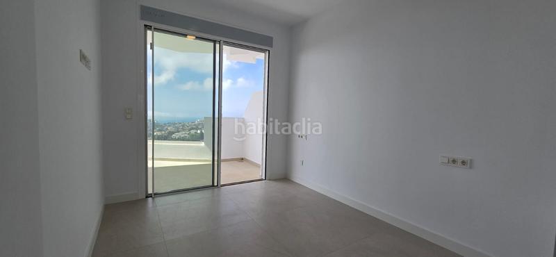 Foto 129dfae7-d26f-43f2-af42-dac343296f2c. Alquiler apartamento piso de lujo en alquiler con vistas panoramical al mar en benalmadena en Benalmádena