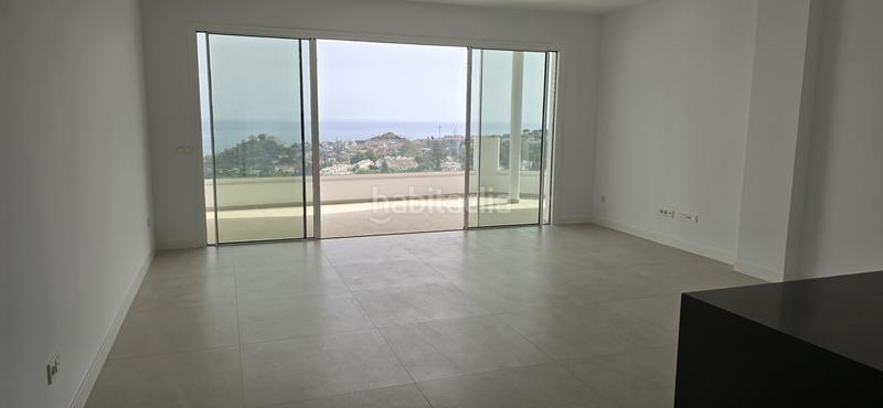 Foto 6768693a-fcf5-45af-be57-28381c867495. Alquiler apartamento piso de lujo en alquiler con vistas panoramical al mar en benalmadena en Benalmádena