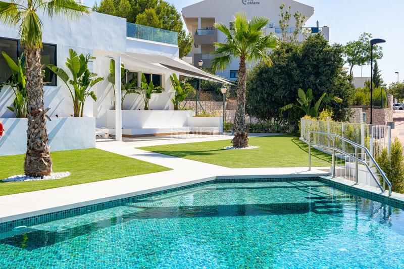 Foto 5191c9f9-36bb-4aa9-a7e6-e778c680c0d2. Alquiler apartamento piso de lujo en alquiler con vistas panoramical al mar en benalmadena. en Benalmádena