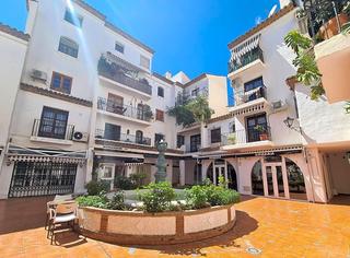 Pis a El Bajondillo. Amplio piso reformado en el centro de torremolinos