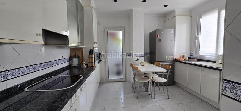 Foto 9096ade8-45be-4a0a-9fe9-6712b4b287ce. Lloguer apartament amb calefacció aparcament piscina a Torremolinos