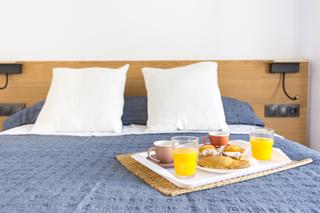Piso en Manantiales-Estación de Autobuses. Apartamento con licencia turística en el corazón de torremolinos