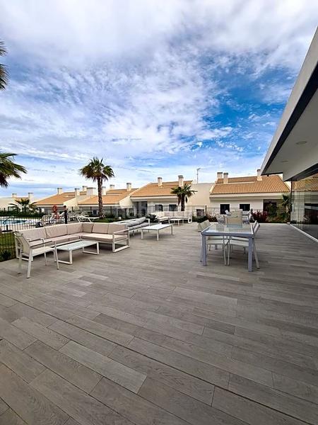 Foto 357734b9-85c1-40af-adc0-ddfa5e1ae022. Alquiler piso magnífico piso con vistas fantásticas al mar, en Benalmádena