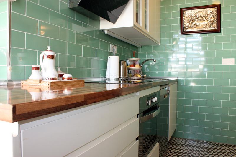 Foto ab3587eb-6215-4ee8-90b5-95cdc7472469. Appartement avec parking dans La Carihuela - Los Nidos Torremolinos