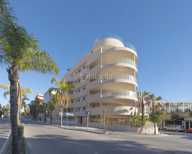 Foto 0939d35c-cff8-49c3-b585-56179645d8f7. Àtic amb calefacció aparcament piscina a El Bajondillo Torremolinos