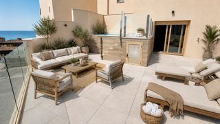 Penthouse in El Bajondillo. Ático de lujo con piscina privada y vistas al mar, en el centro