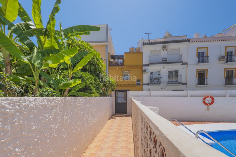 Foto 05d0d493-058a-4225-8e17-322d87dac2cd. Àtic amb calefacció aparcament piscina a La Carihuela - Los Nidos Torremolinos