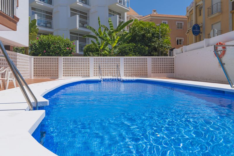 Foto 1475c563-f143-4356-817a-57bcc5a1876f. Àtic amb calefacció aparcament piscina a La Carihuela - Los Nidos Torremolinos