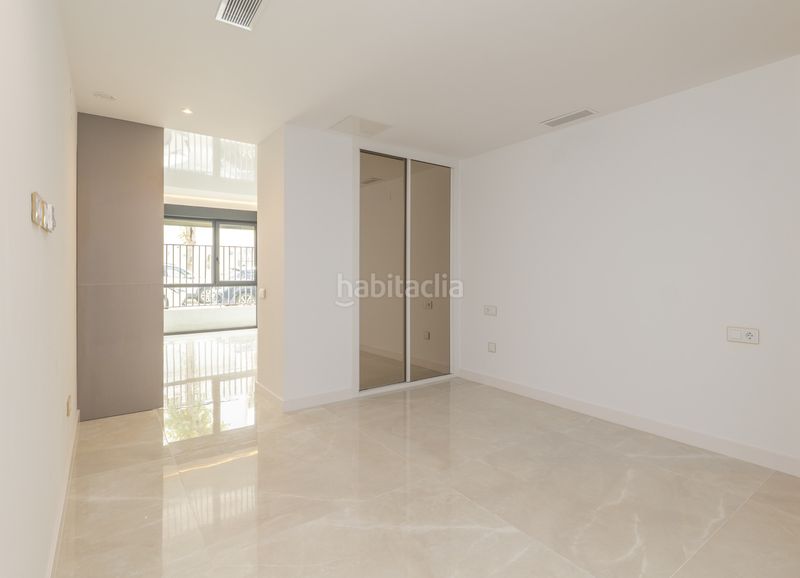 Foto 403ddd44-1824-4d33-89e1-f04fa4a66813. Planta baixa amb piscina a La Carihuela - Los Nidos Torremolinos