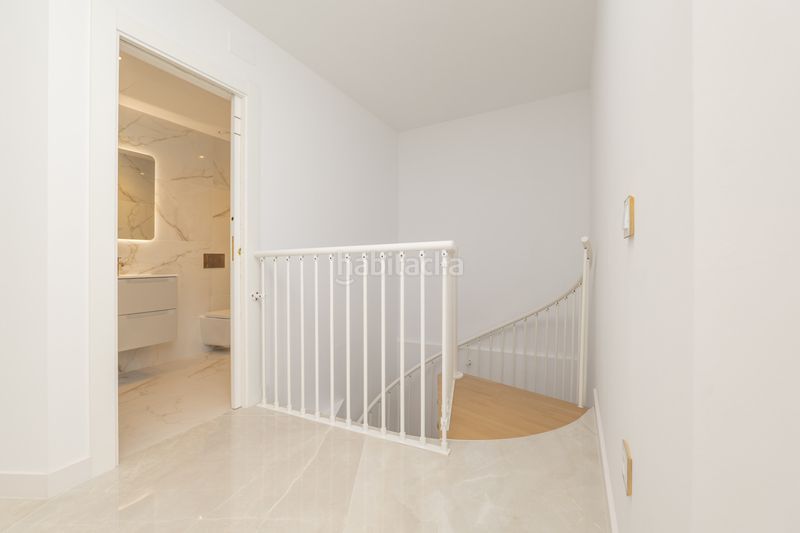 Foto bb4c28ff-d09a-40e9-9da8-d4af5127e878. Planta baixa amb piscina a La Carihuela - Los Nidos Torremolinos