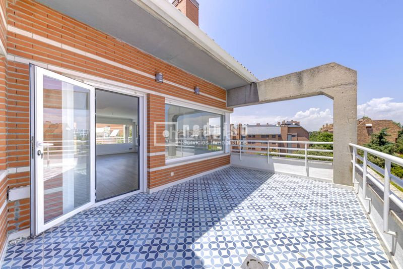 Foto d43fee6e-f0b6-43af-8cb0-5ff33636c152. Àtic amb calefacció aparcament a Norte Pozuelo de Alarcón
