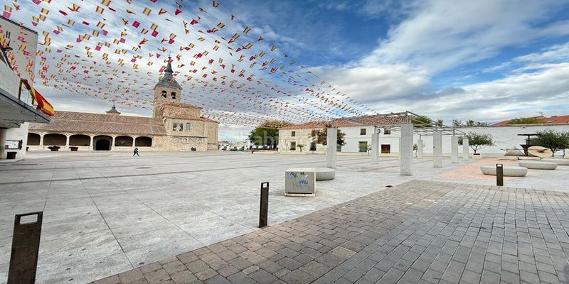 Foto f14c36ff-76ee-4409-adab-90e1d26657c2. Casa a Torres de la Alameda