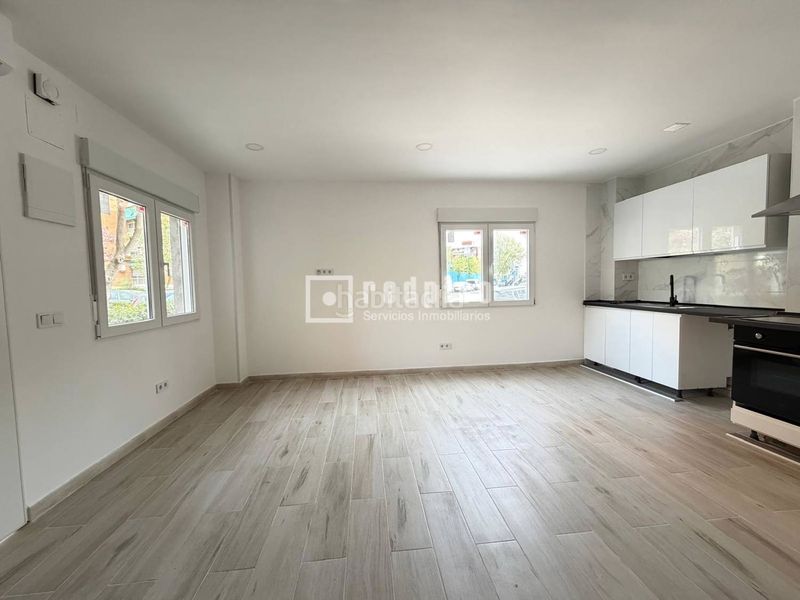 Foto 581fb92d-c2c6-4643-b034-0cb47d2f116e. Apartamento venta de estudio reformado en Virgen del Rosario Torrejón de Ardoz