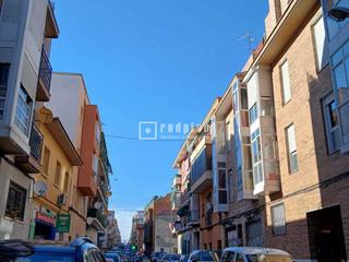 Aparcament cotxe  Ferroviarios. Redpiso usera madrid rio vende plaza de garaje en calle ferrovia