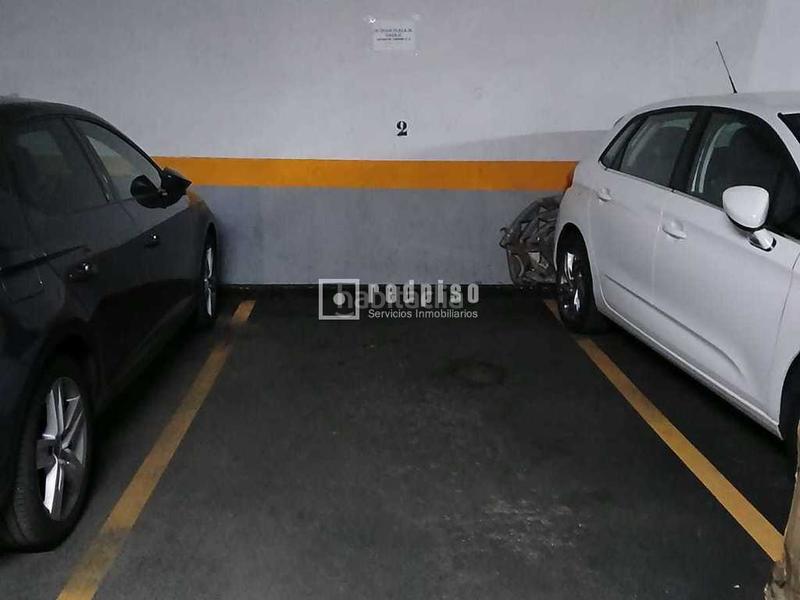 Foto 2dc38145-0a9b-4b79-ab0e-9be9df58414d. Parking coche redpiso usera rio vende plaza de garaje en Madrid