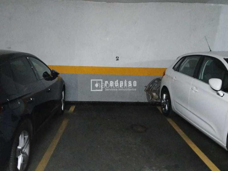 Foto 943be587-99c6-4cb3-8cfe-ca80dfc288c1. Parking coche redpiso usera rio vende plaza de garaje en Madrid