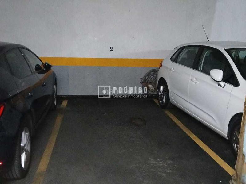 Foto d82880ef-c643-4010-951f-022cc21f2fc8. Parking coche redpiso usera rio vende plaza de garaje en Madrid