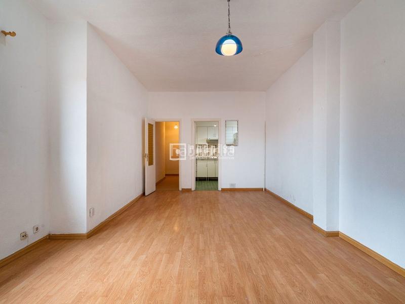 Foto 2a8c1bfa-07ce-4e94-b0f2-30f653cd8add. Appartement avec chauffage dans Almendrales Madrid