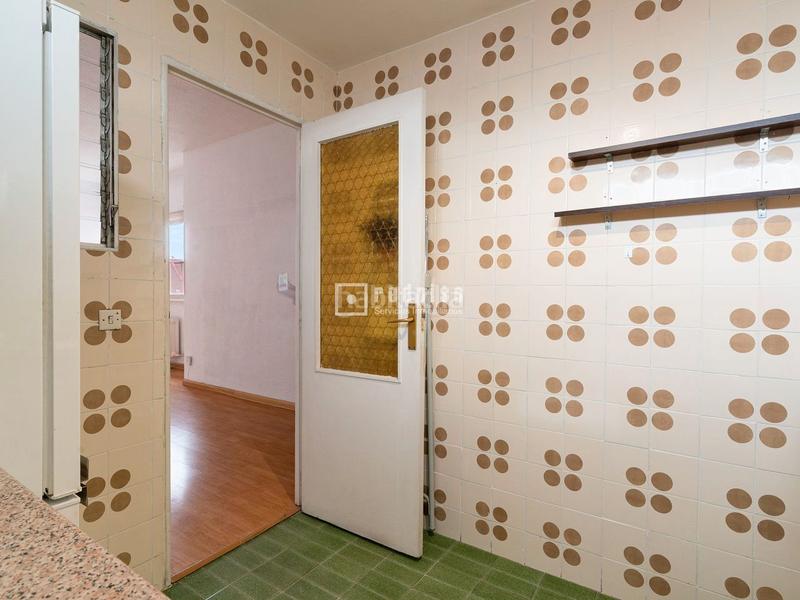 Foto 5dfdf485-2990-49cc-90cb-2fbbf3240098. Appartement avec chauffage dans Almendrales Madrid