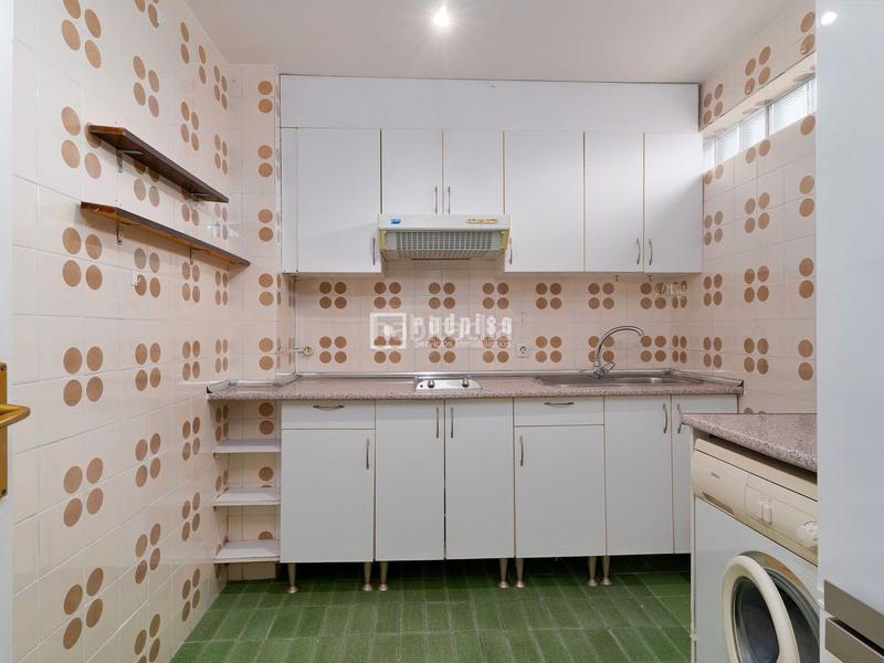 Foto b35ec543-9ddd-42ba-978e-62a8922160ff. Appartement avec chauffage dans Almendrales Madrid