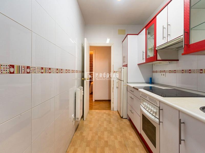 Foto bef7b205-aaa5-4a6e-ad19-7968f6323b96. Appartement avec chauffage dans Almendrales Madrid