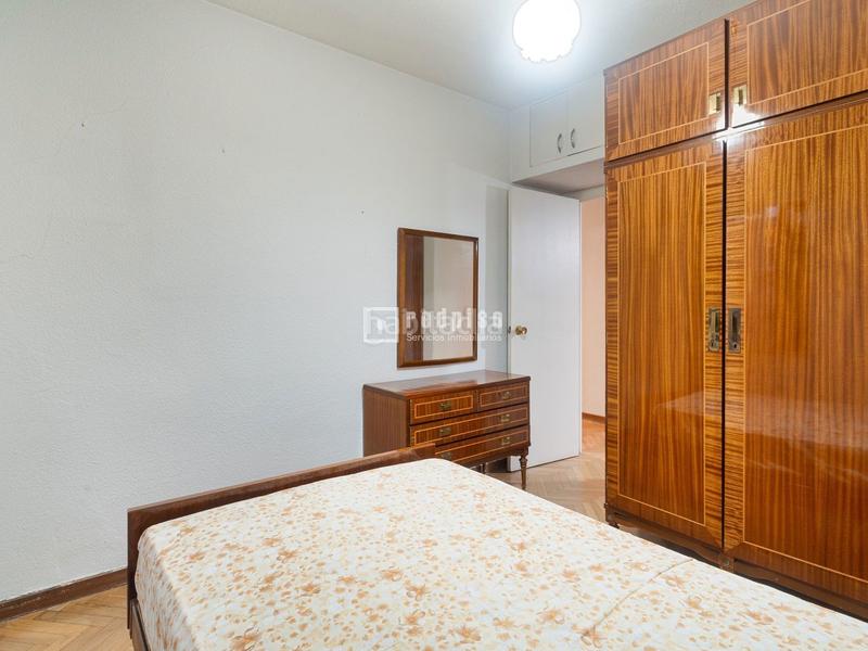 Foto d641f6ef-3f83-4b6d-b3ea-d6752239daec. Appartement avec chauffage dans Almendrales Madrid