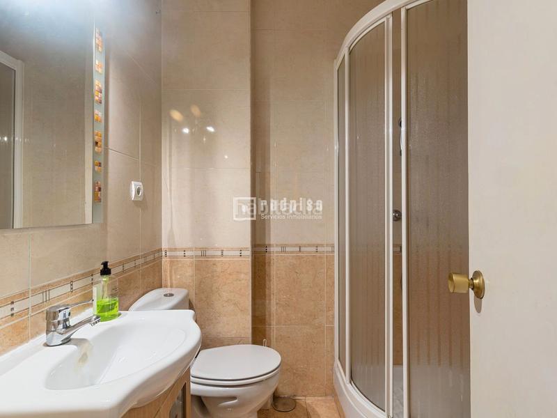 Foto d95b7f96-ba3f-4eaf-9cab-85963c865c94. Appartement avec chauffage dans Almendrales Madrid